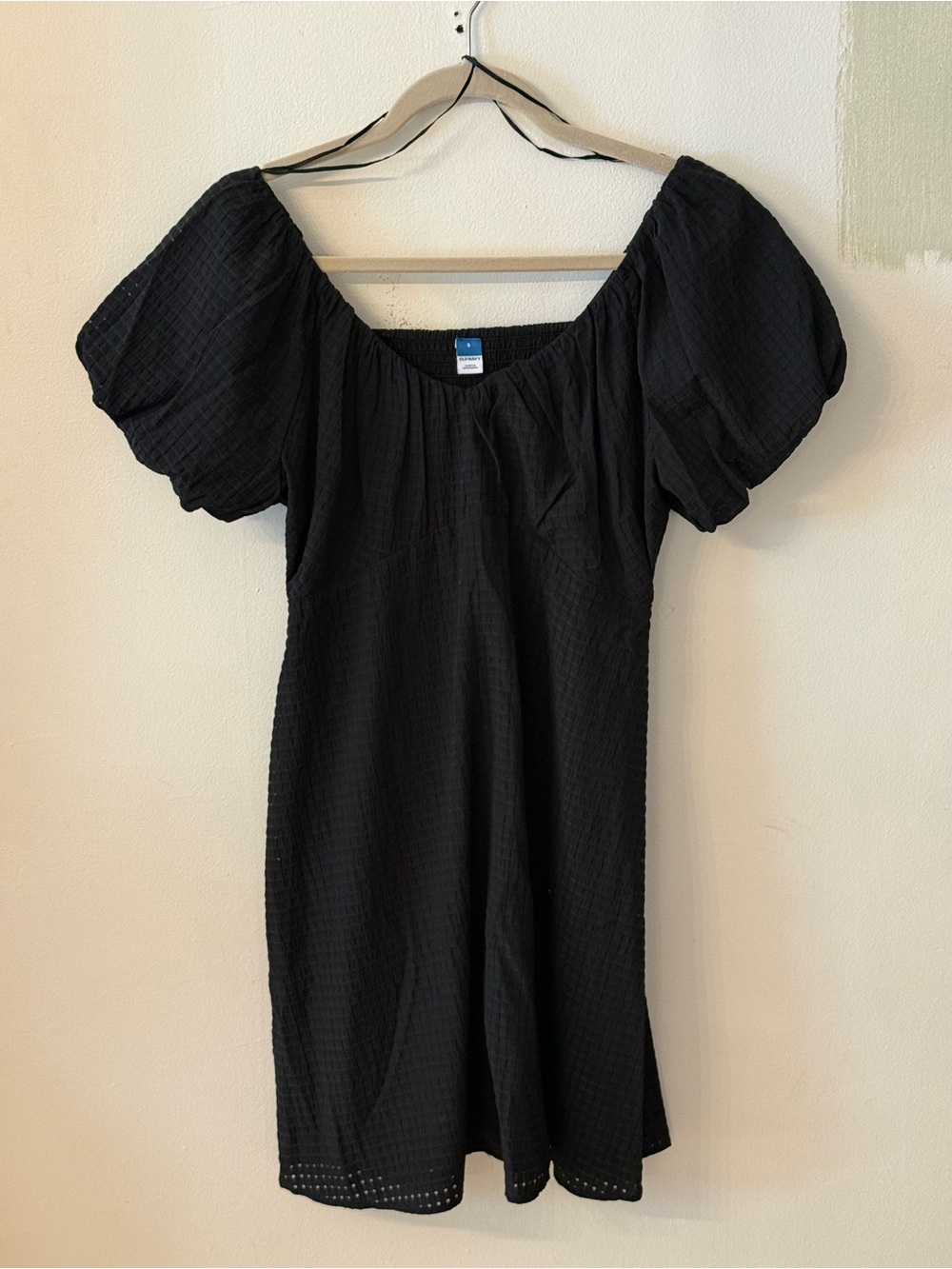 Old Navy Black Off-Shoulder Puff Sleeve Dress
